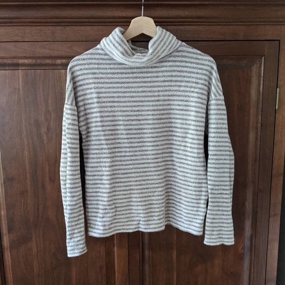 A New Day striped turtle neck sweater - Picture 1 of 3